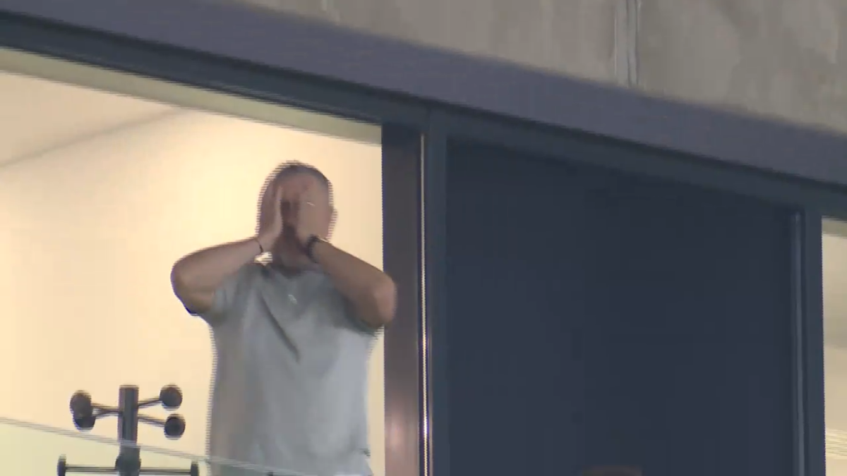 Mihai Rotaru, exasperat » Cum a fost surprins în timpul meciului FCSB - Craiova + A urmărit derby-ul alături de un actor celebru