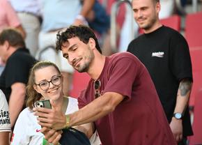 Gest special pentru suporterii noii sale echipe. Ce dar le-a făcut după ce, în fine, a prins transferul în Serie A!