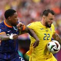 Steven Bergwijn, în acțiune la Euro 2024 contra României // foto: Guliver/gettyimages