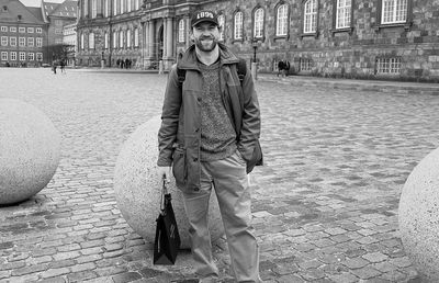 Tragedia care a îndoliat o națiune: fostul căpitan al naționalei a murit după ce a sărit în apă de pe un pod