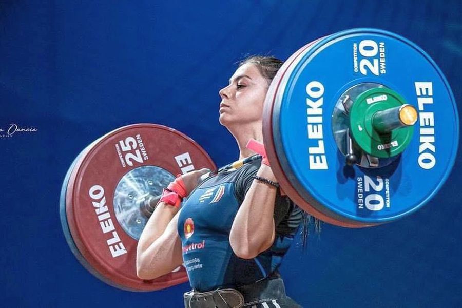 Neînvinsă de 3 ani în competițiile interne, halterofila Luana Grigoriu acuză FR Haltere de discriminare la lot » În 2020, era suspendată pentru doping