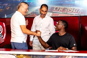 CFR Cluj l-a anunțat oficial pe Kurt Zouma: „Luați o pauză de la Insulă!” » Reacția EXCLUSIVĂ a patronului Varga