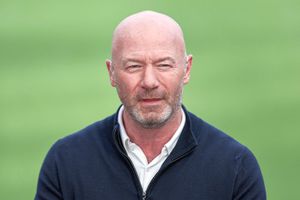 Alan Shearer: „Transferul lui Isak este dăunător pentru fotbal”