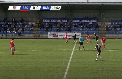 FOTO Prezența spectatorilor la meciurile Comunei Recea, deja o obișnuință! Meciul cu FC U Craiova, vizionat de sute de spectatori