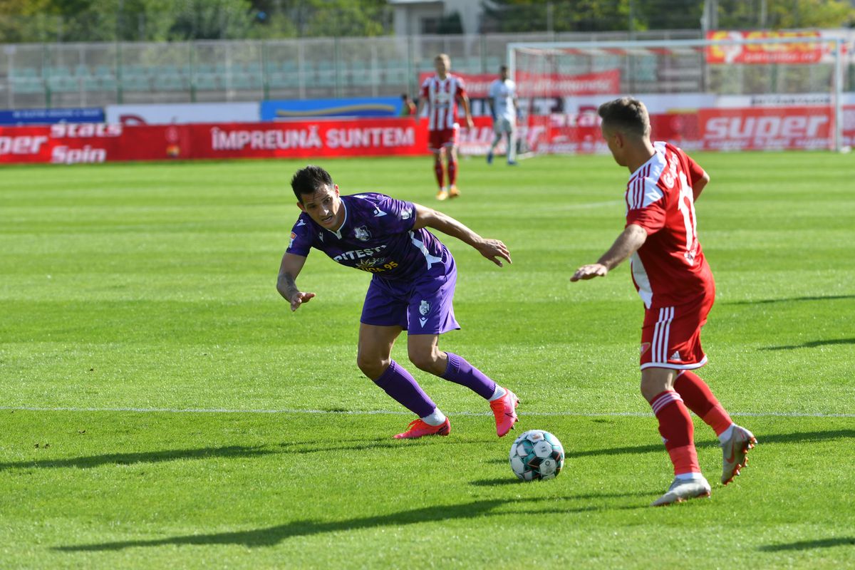 SEPSI - FC ARGEȘ 1-0. Ionuț Badea dă vina pe arbitraj: „Penalty inventat” + răspuns acid pentru Adi Mutu