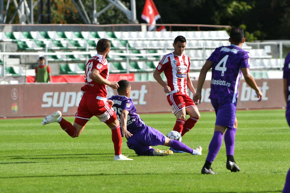 SEPSI - FC ARGEȘ 1-0. Ionuț Badea dă vina pe arbitraj: „Penalty inventat” + răspuns acid pentru Adi Mutu