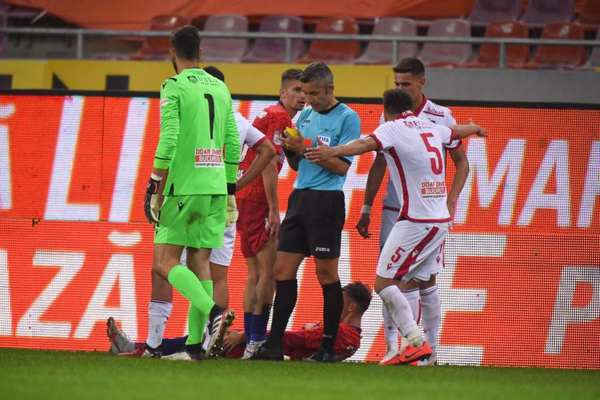 FCSB a câștigat derby-ul cu Dinamo, scor 3-2, și urcă pentru moment pe locul secund în Liga 1. Alex Couto Lago, noul director general al „câinilor”, pregătește un protest împotriva arbitrului Radu Petrescu.