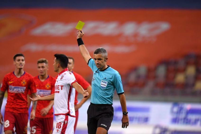 Radu Petrescu a luat o decizie intens contestată în derby-ul FCSB  Dinamo. foto: Raed Krishan