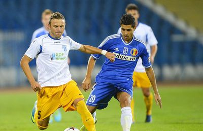 Alertă de gradul zero în Bănie » Precedentele confruntări dintre rivalele FCU și CSU s-au lăsat cu incidente: de la bătaia dintre ”Gogoașă” și Pleșan, la ciocniri între fani și jandarmi