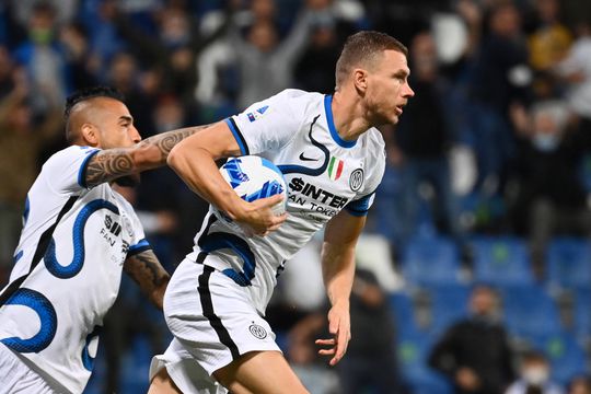 Dzeko, pe urmele „Fenomenului” Ronaldo! Bosniacul l-a făcut uitat pe Lukaku // sursa foto: Imago