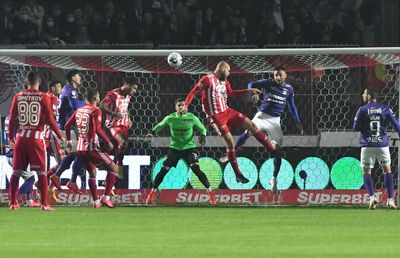 Oficialii lui Sepsi, revoltați de acuzele de xenofobie ale portarului de la Rapid: „Să ne lase! Vorbește prostii!”