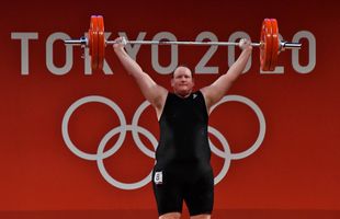 Laurel Hubbard, prima atletă transgender din istoria Jocurilor Olimpice, a fost numită sportiva anului în Noua Zeelandă