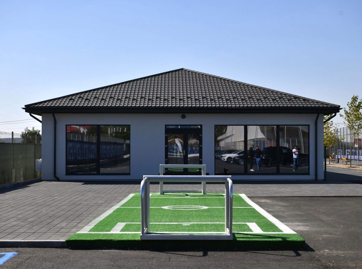 Bun venit în  „Tărâmul Leilor” » Cum arată baza de peste 12 milioane de euro a celor de la FCU Craiova