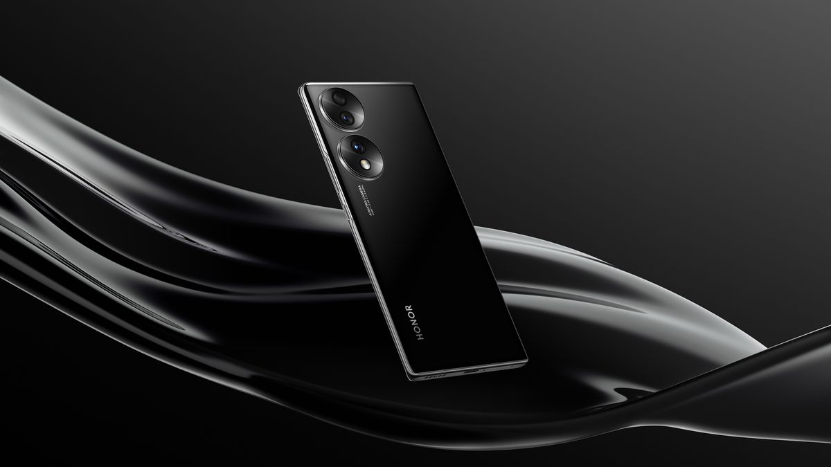 Honor 70 - un telefon competitiv și accesibil pentru creatorii de conținut