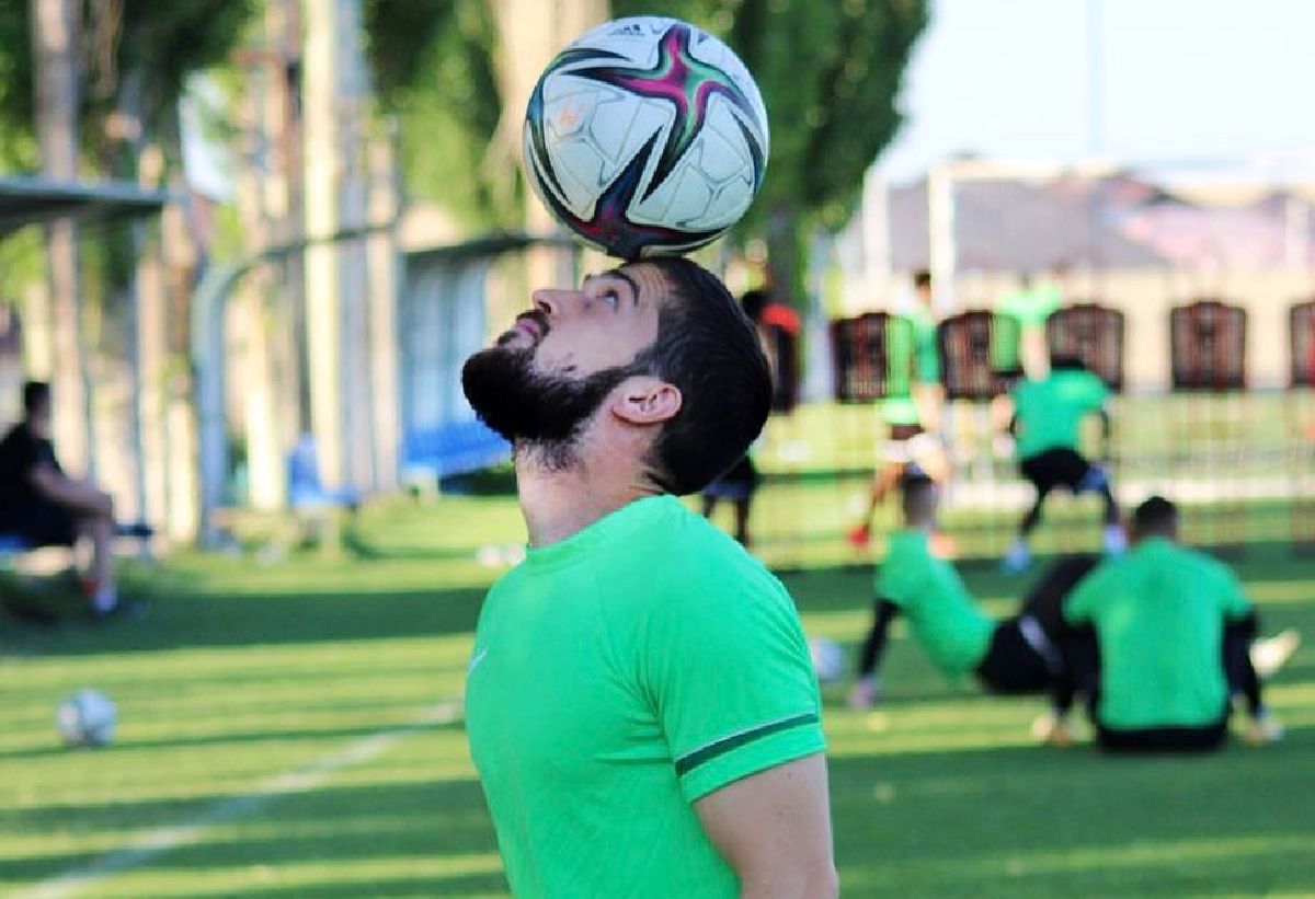 Izgonit de război, rusul din Liga 1 își spune povestea: „Sângele meu va fi întotdeauna de cecen!” » Ce spune despre România, Rusia și pasiunea ascunsă: „Am făcut wrestling 5 ani”