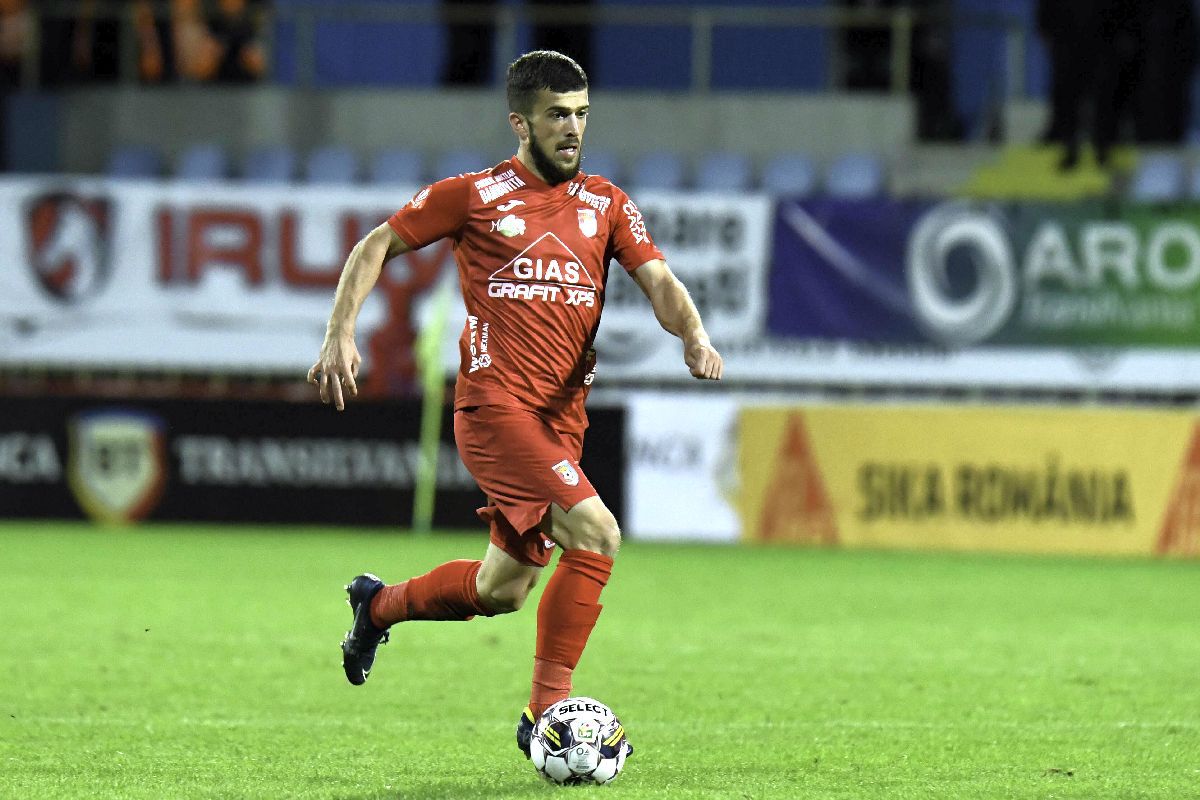 Izgonit de război, rusul din Liga 1 își spune povestea: „Sângele meu va fi întotdeauna de cecen!” » Ce spune despre România, Rusia și pasiunea ascunsă: „Am făcut wrestling 5 ani”