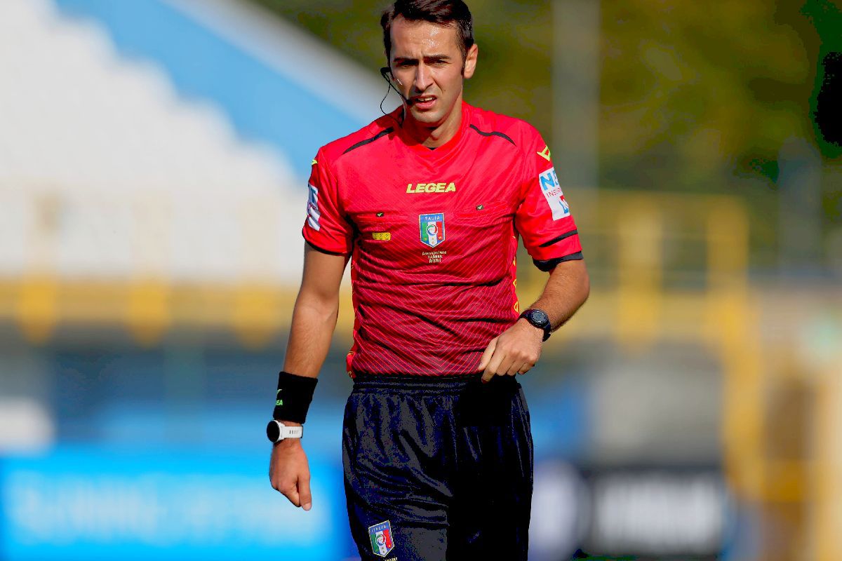 Bogdan Nicolae Sfira - arbitrul român din Italia