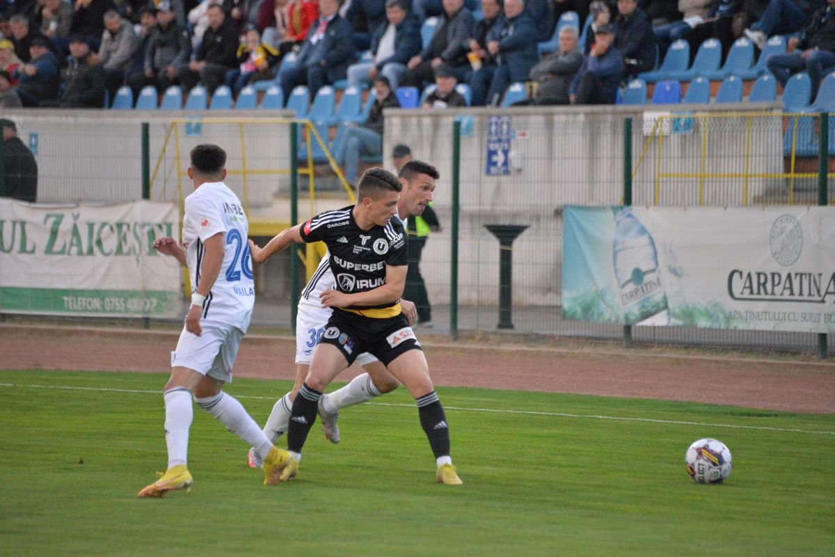 Un antrenor din Liga 1 intră la discuțiile decisive cu finanțatorul: „Vom vorbi zilele viitoare, e normal”