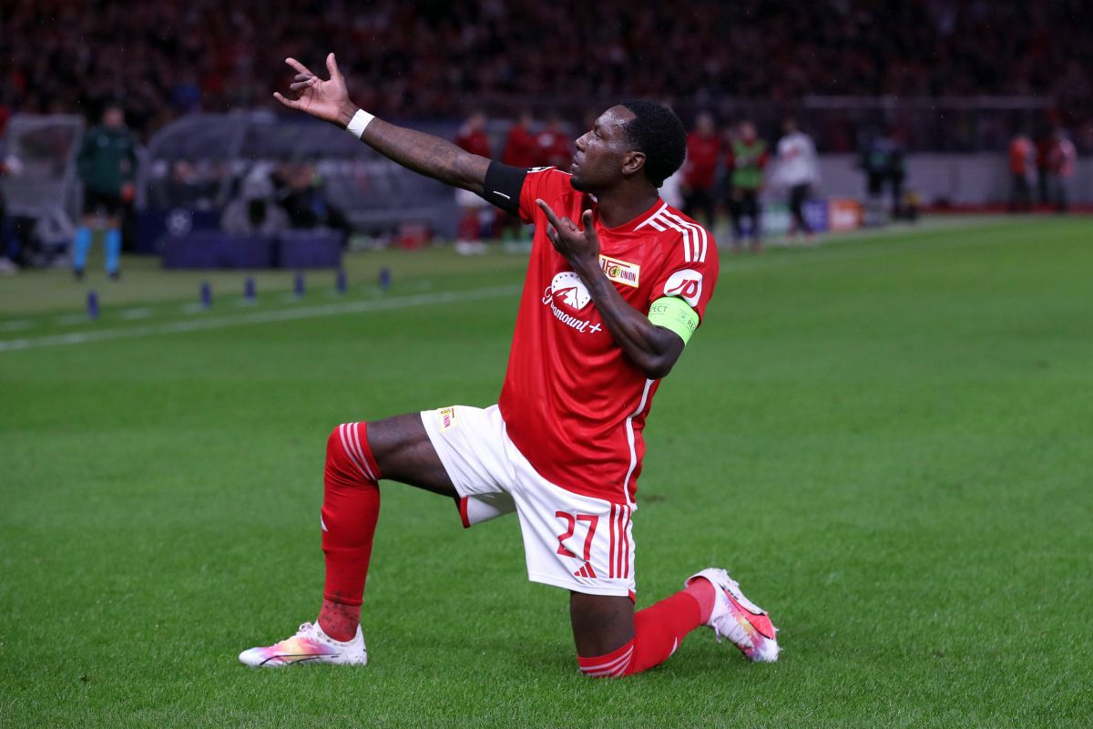 Etapa a doua a grupelor Ligii Campionilor. Ploaie de goluri în Napoli - Real Madrid și două mari surprize: granzii din Premier League, în genunchi!