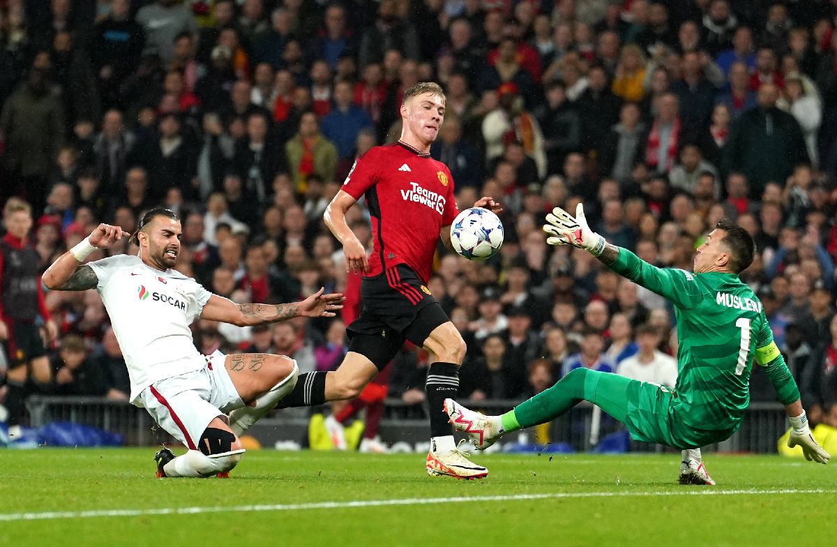 Manchester United - Galatasaray 2-3 » Meci de poveste pe „Old Trafford”