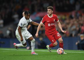 Încă un fotbalist de culoare a fost insultat rasist în Anglia. Ce a pățit fundașul lui Tottenham după meciul cu Liverpool