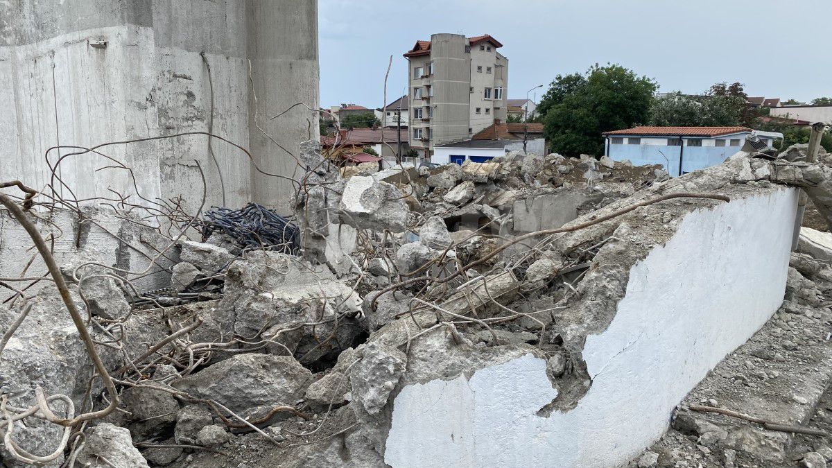 Între timp, în Superliga: au apucat să demoleze stadionul, dar construcția celui nou s-a blocat înainte să înceapă! » Conflictul a ajuns în instanță