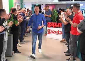 „GSP și Libertatea informează: după ce am refuzat cererile unor manageri Ringier de a arăta în avans articolele despre firmele de pariuri care sunt clienți de publicitate, Ringier a decis plecarea redactorului-șef GSP Cătălin Țepelin. Ne opunem”