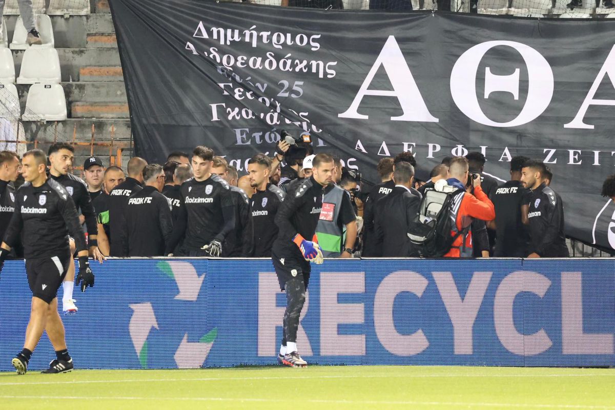 PAOK - FCSB, imagini de la încălzire