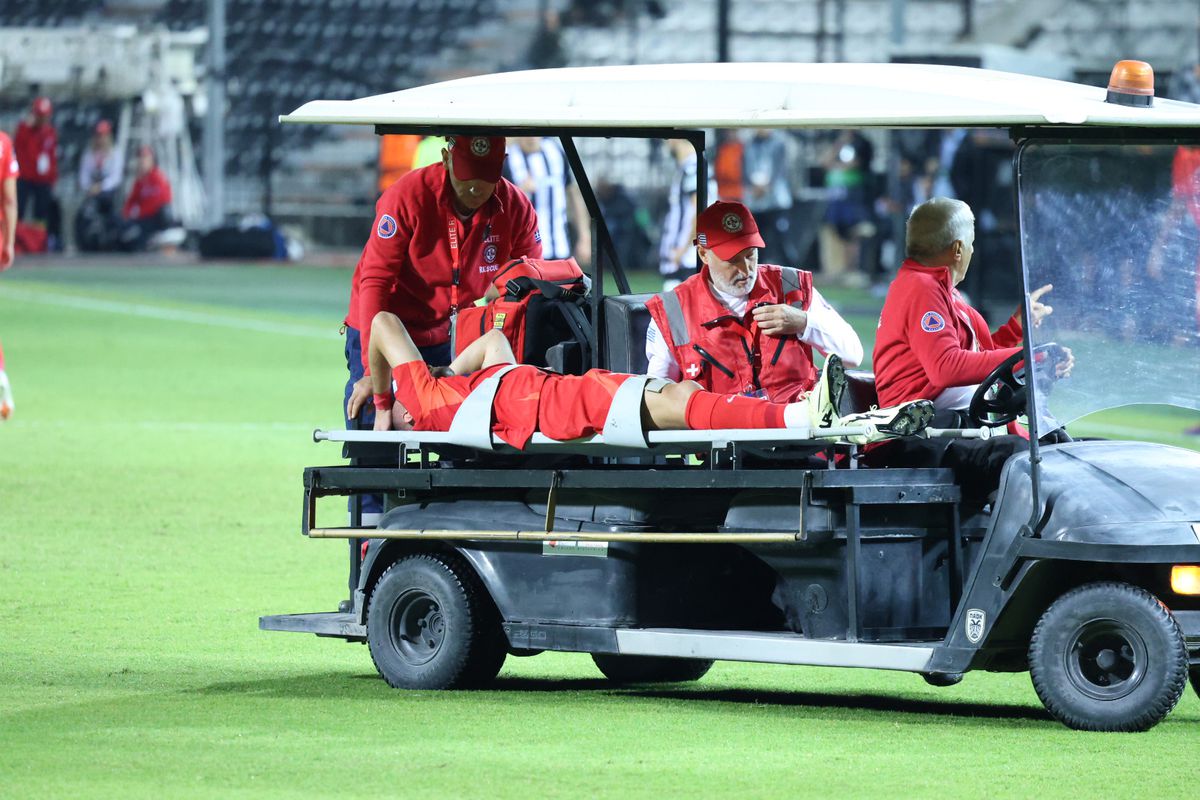 Mihai Lixandru, accidentat la meciul cu PAOK