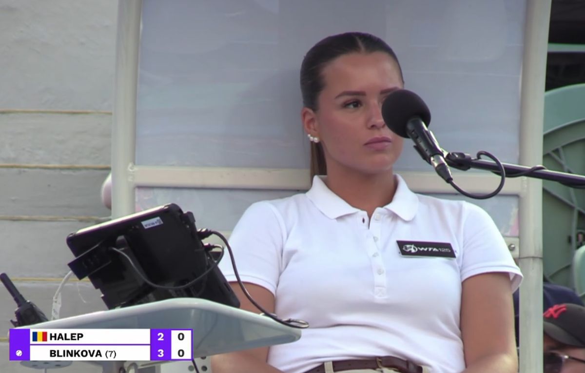 Martina Baldi, arbitra meciului Simona Halep - Anna Blinkova