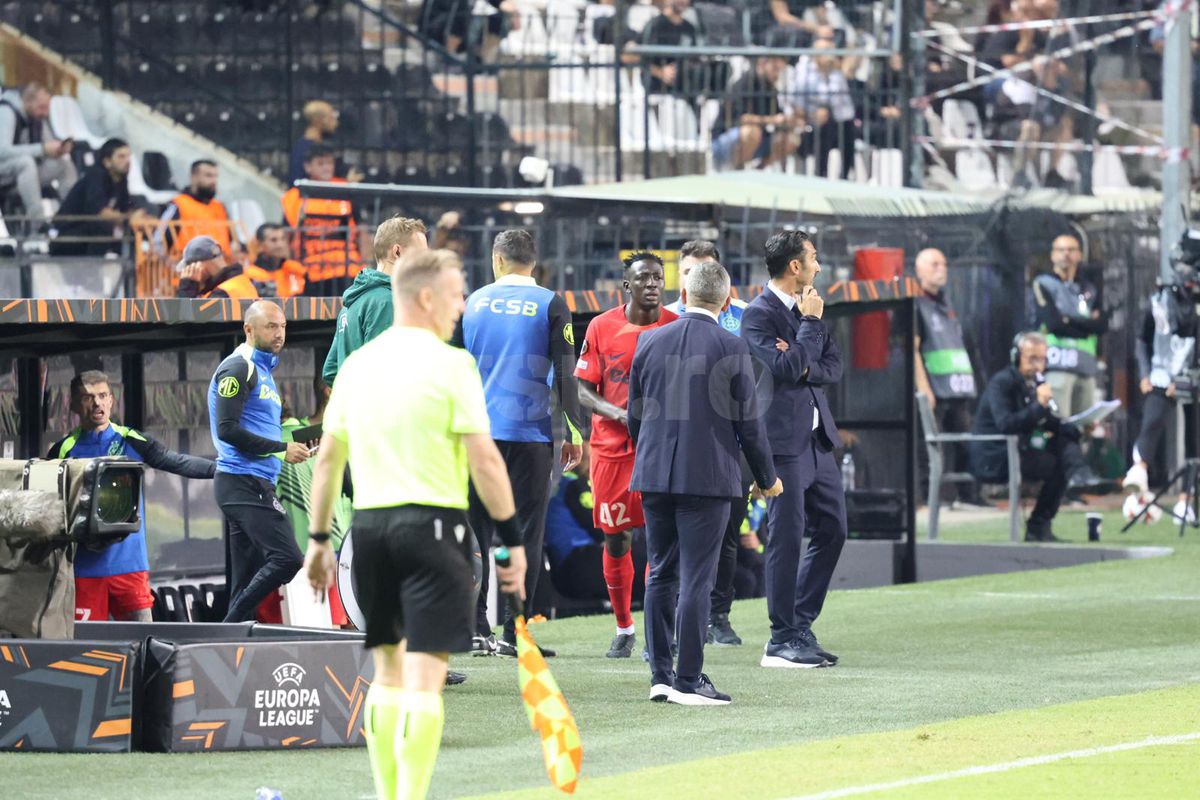 Așa se fac schimbările la FCSB! Imagini fabuloase cu Gigi Becali și Mihai Stoica surprinse de reporterul GSP