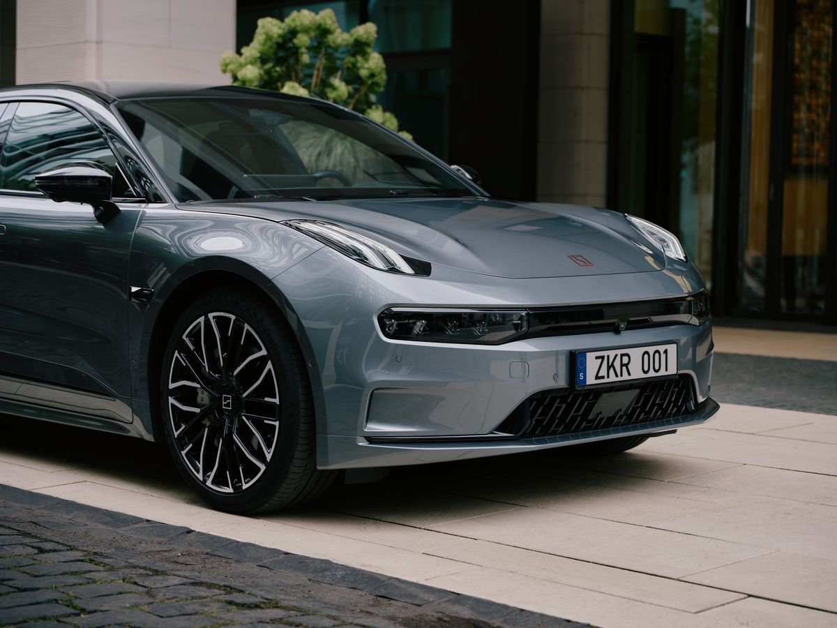 Producătorul auto de lux din China se lansează în România » Controversa uriașă în care a fost implicat recent