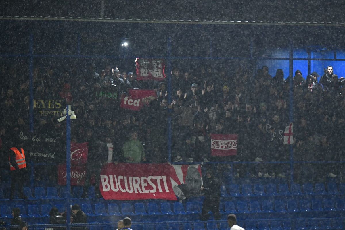 Prima reacție din partea AFAN, după ce Slobozia - Dinamo s-a jucat printre bălți: „Acest stadion nu mai trebuie omologat pentru prima ligă”