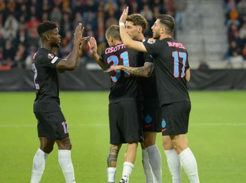 David Kiki, primul din stânga, nu mai e dorit de Gigi Becali la FCSB Foto: Sportpictures.eu