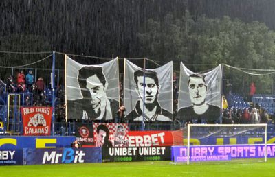 Cătălin Hîldan, omagiat de fanii lui Dinamo la 25 de ani de la dispariție: „Anii trec, spiritul rămâne”