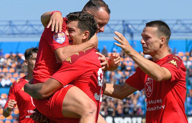 TREI ani pe tușă, „blocat” de Hagi pentru 250.000 de euro, acum golgheter în România: „Am notat în calendar - 1254 de zile fără meci jucat!”