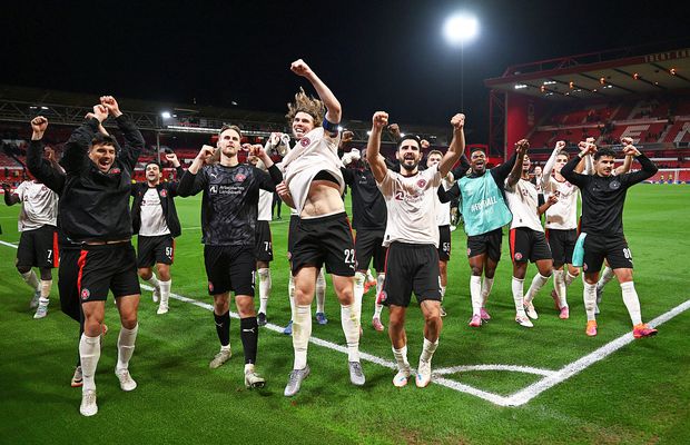 Fosta adversară a FCSB-ului a produs o mare surpriză europeană! » Postecoglou e în corzi după doar 6 meciuri: „Vei fi demis la prima oră”