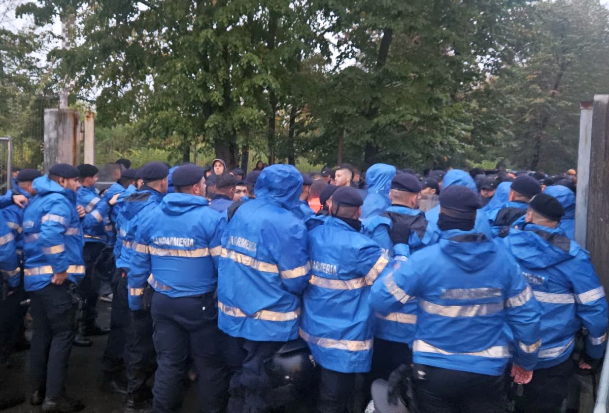 Filmul incidentelor de la Arena Națională » Intervenția Jandarmeriei asupra elvețienilor, pas cu pas: „Încă un centimetru și e bătaie cu noi! Go there, băga-mi-aș p***!”