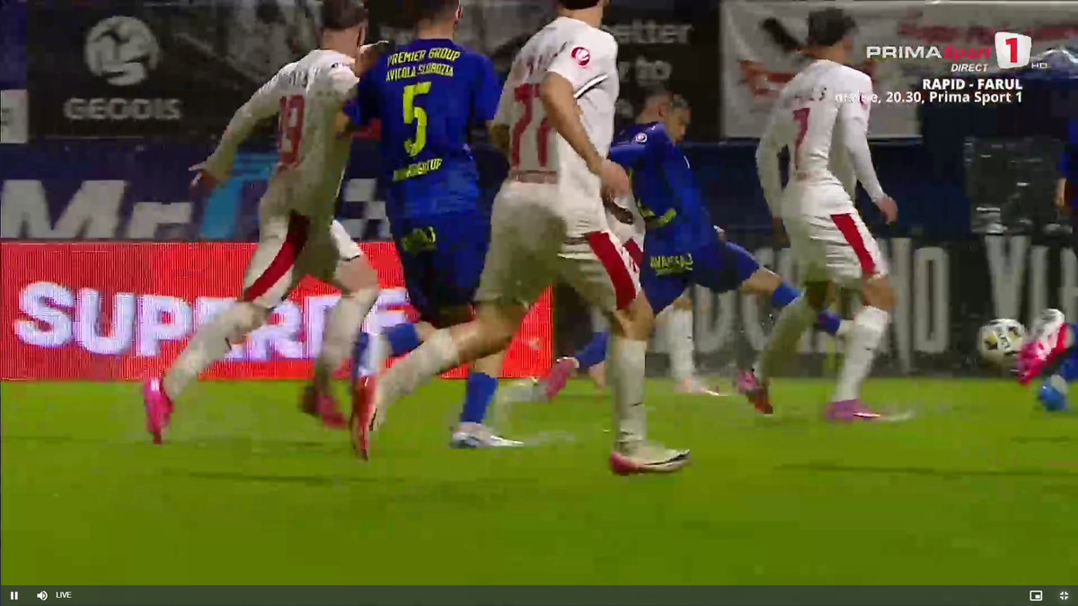 Dinamo a cerut un penalty în prima repriză! Ce s-a întâmplat în careul Sloboziei