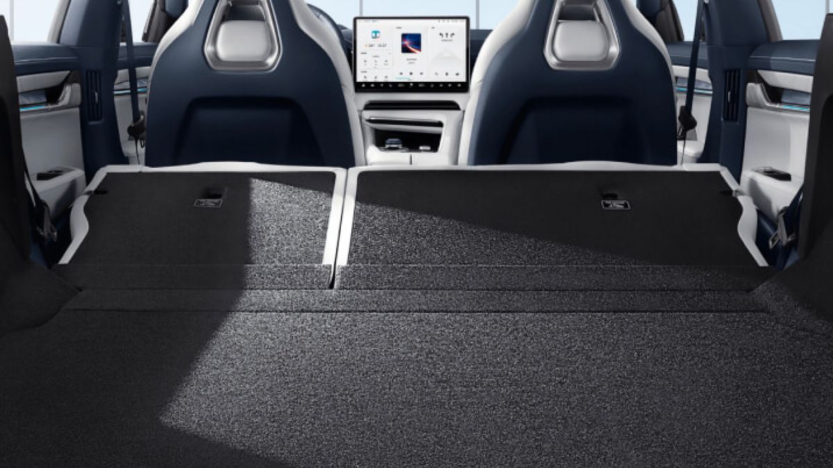 Producătorul auto de lux din China se lansează în România » Controversa uriașă în care a fost implicat recent