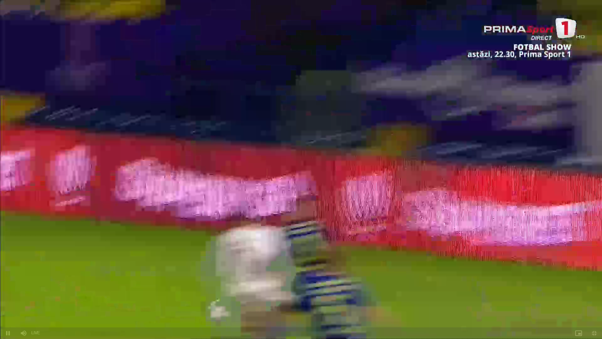 Dinamo a cerut un penalty în prima repriză! Ce s-a întâmplat în careul Sloboziei