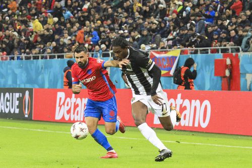 Joel Monteiro l-a chinuit pe Valentin Crețu // foto: Imago Images