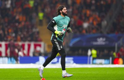 Lovitură majoră pentru Liverpool! Titularul va lipsi șase săptămâni