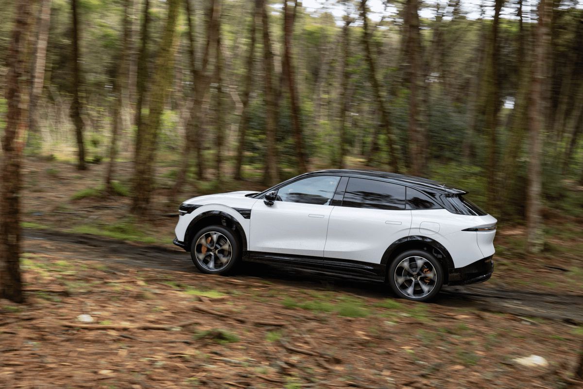 Producătorul auto de lux din China se lansează în România » Controversa uriașă în care a fost implicat recent