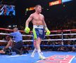 VIDEO + FOTO Saul Canelo Alvarez, noul campion WBO la categoria semigrea! KO violent reușit în meciul cu  Sergey Kovalev