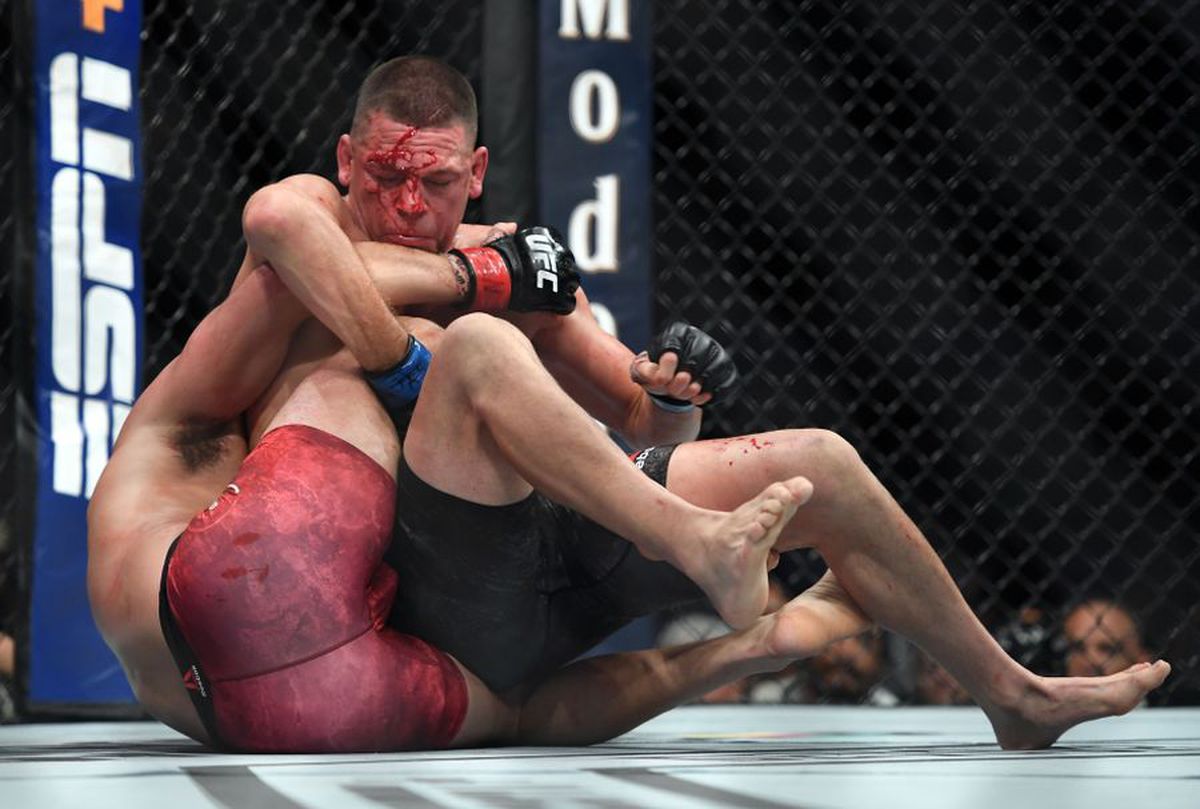 UFC 244 // VIDEO + FOTO Jorge Masvidal, victorie cu Nate Diaz după 3 runde! Doctorul a intervenit și a oprit meciul