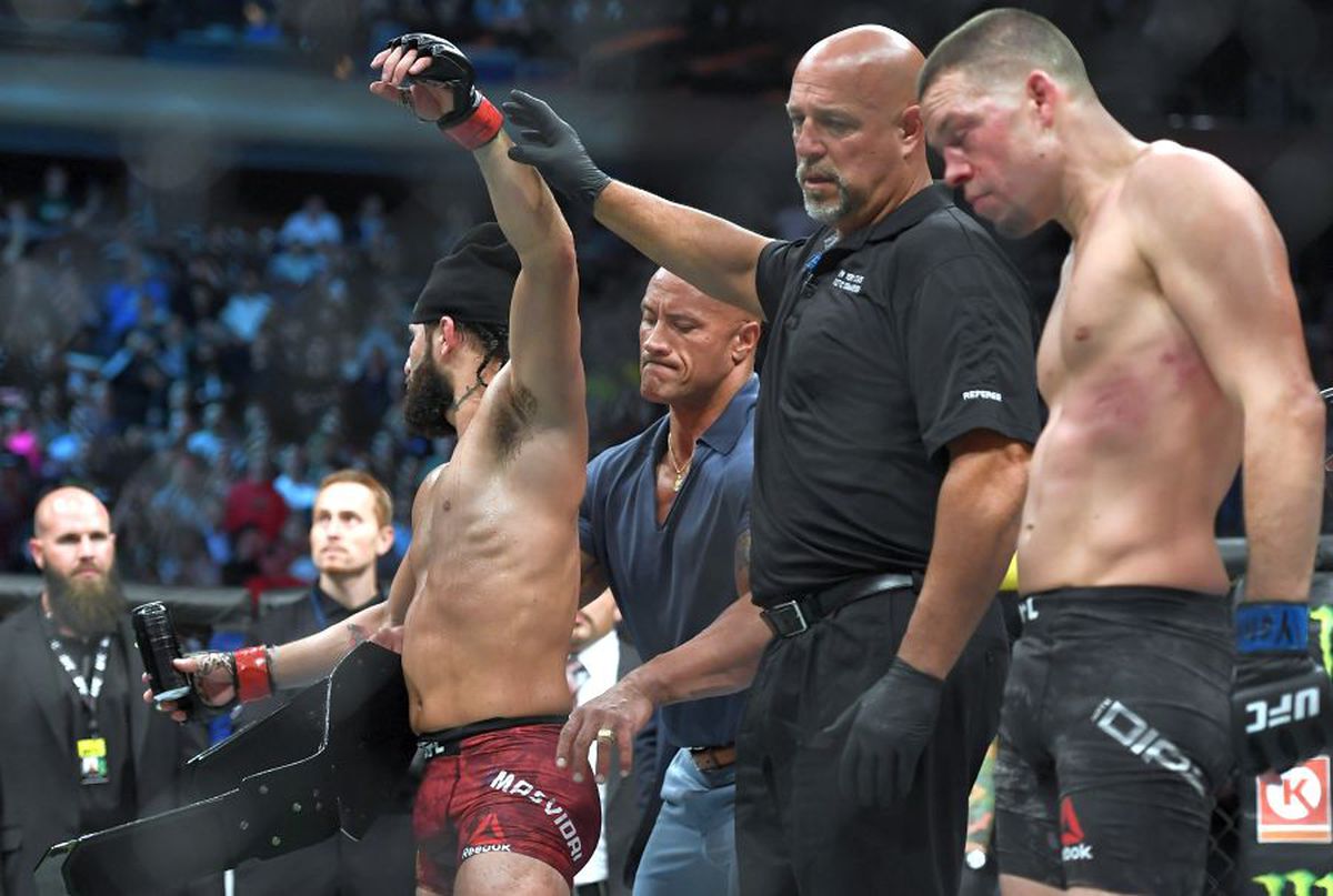 UFC 244 // VIDEO + FOTO Jorge Masvidal, victorie cu Nate Diaz după 3 runde! Doctorul a intervenit și a oprit meciul