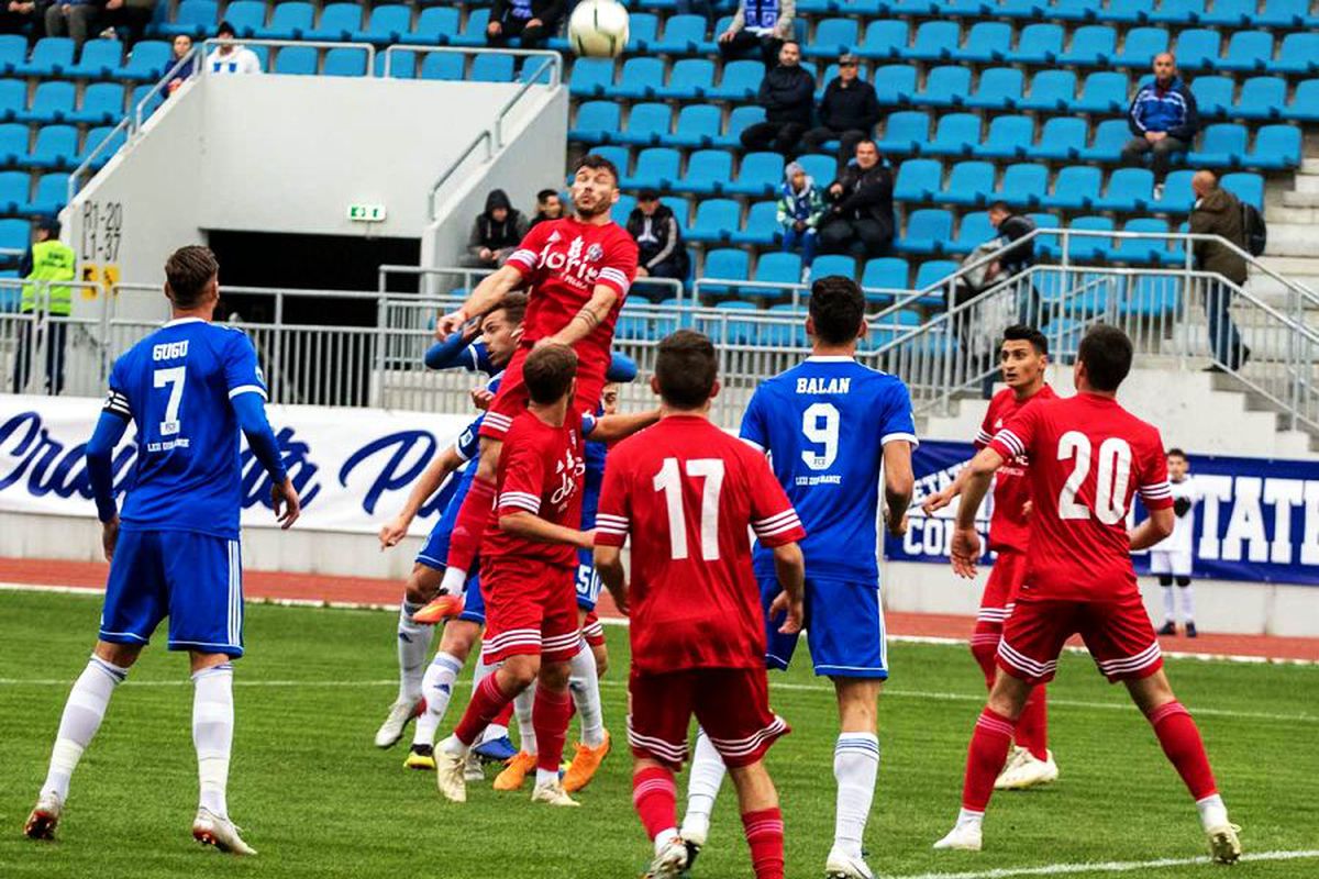 FC U CRAIOVA 1948 // Supărare în Bănie după primul meci jucat la Târgu Jiu » „Unii jucători atât pot, alții nu suportă concurența. Trică să vă răspundă!”