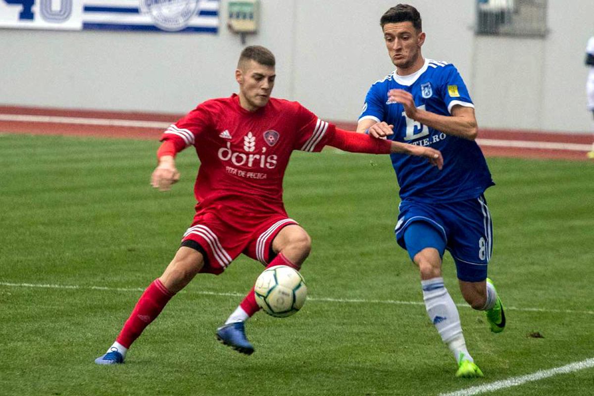 FC U CRAIOVA 1948 // Supărare în Bănie după primul meci jucat la Târgu Jiu » „Unii jucători atât pot, alții nu suportă concurența. Trică să vă răspundă!”