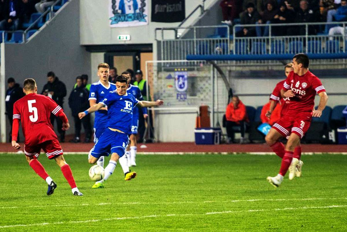 FC U CRAIOVA 1948 // Supărare în Bănie după primul meci jucat la Târgu Jiu » „Unii jucători atât pot, alții nu suportă concurența. Trică să vă răspundă!”